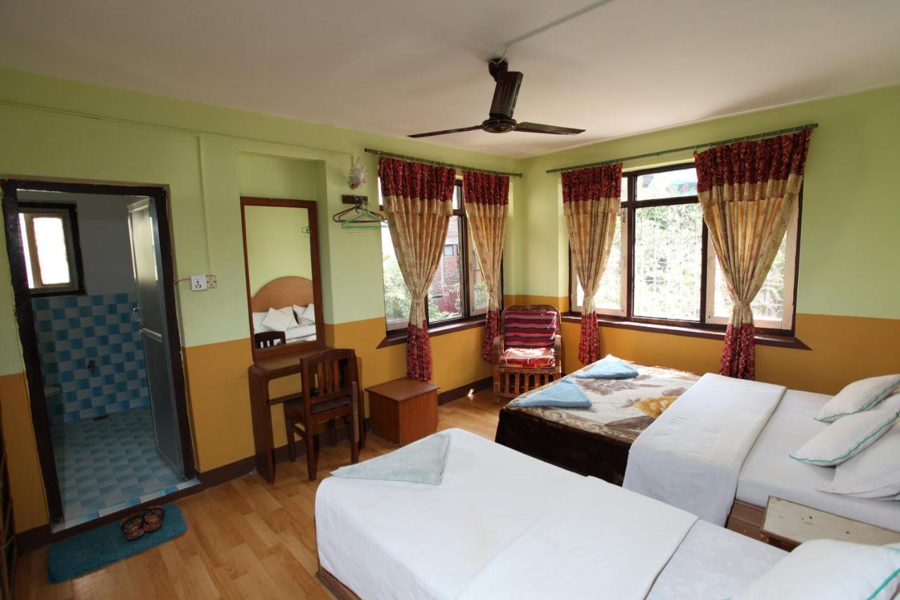 Отель Kathmandu Garden House Экстерьер фото